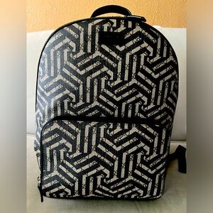 Gucci GG Supreme Leather Backpack